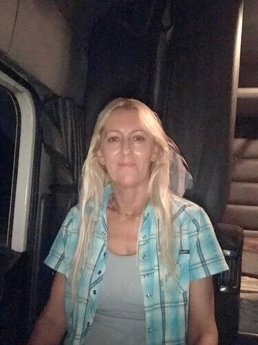 Riri kate Profile image 1