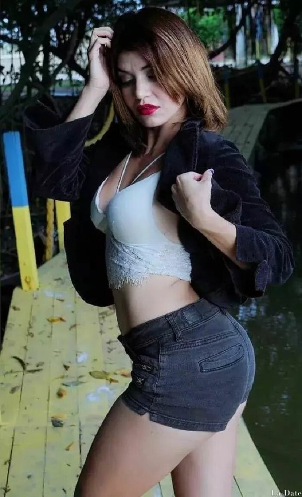 Gabriela Profile image 5