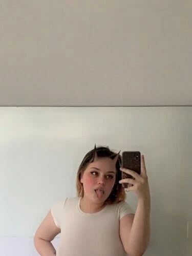 Lulu Profile image 2