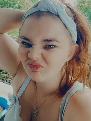 lolaxluna Profile image 1