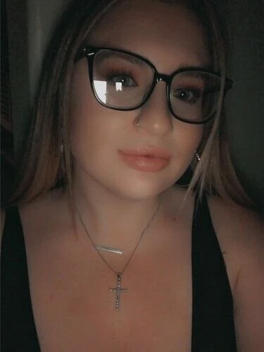 melissa_bby95 Profile image 1