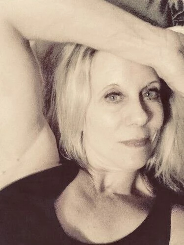 Fresia123 Profile image 2