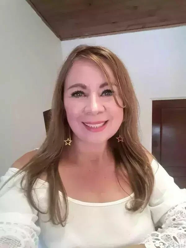 Yelitza Profile image 5