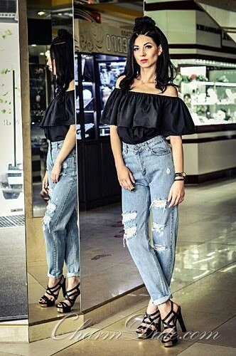 Asya Profile image 1