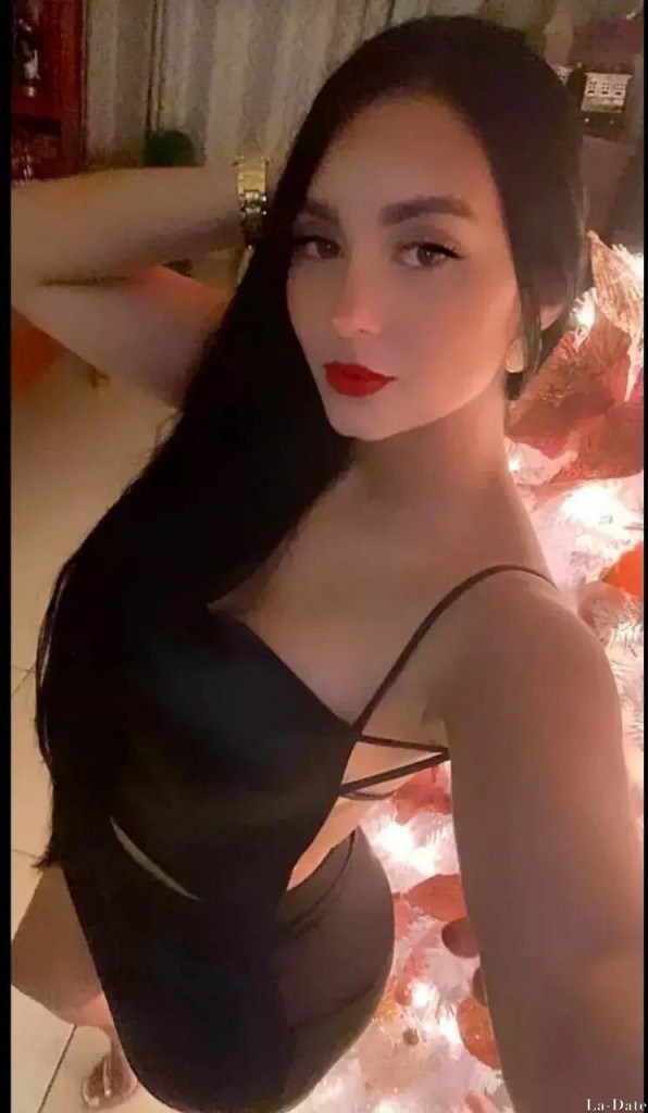 Andreina Profile image 3