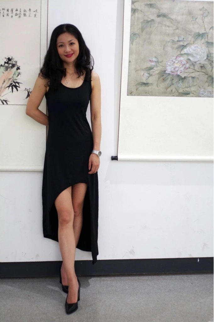 Yuliia Profile image 5