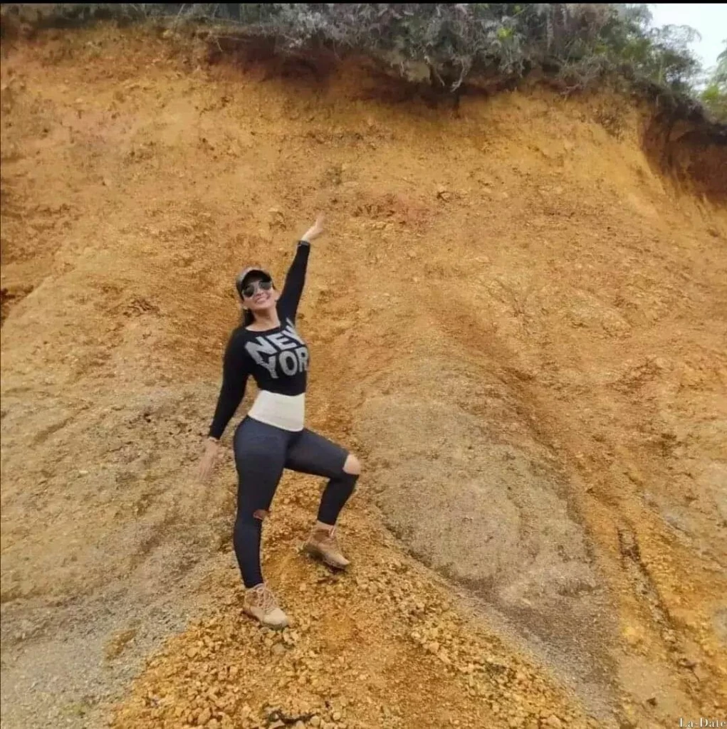 Anna Profile image 1