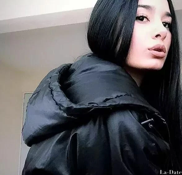 Jinnian Profile image 1