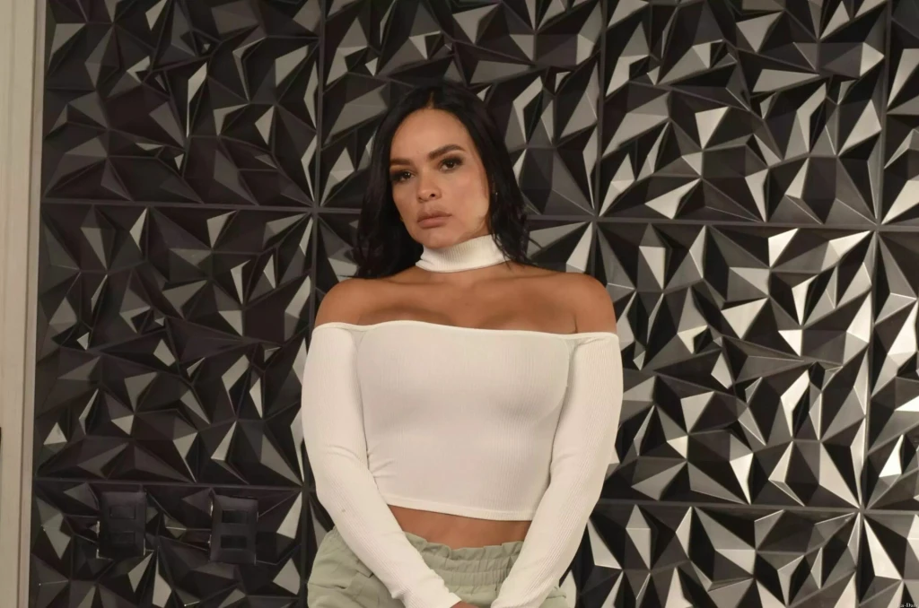 Yeimy Profile image 1