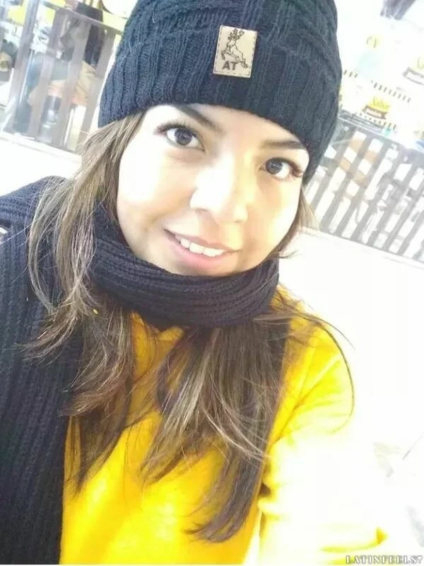 Julia Profile image 1