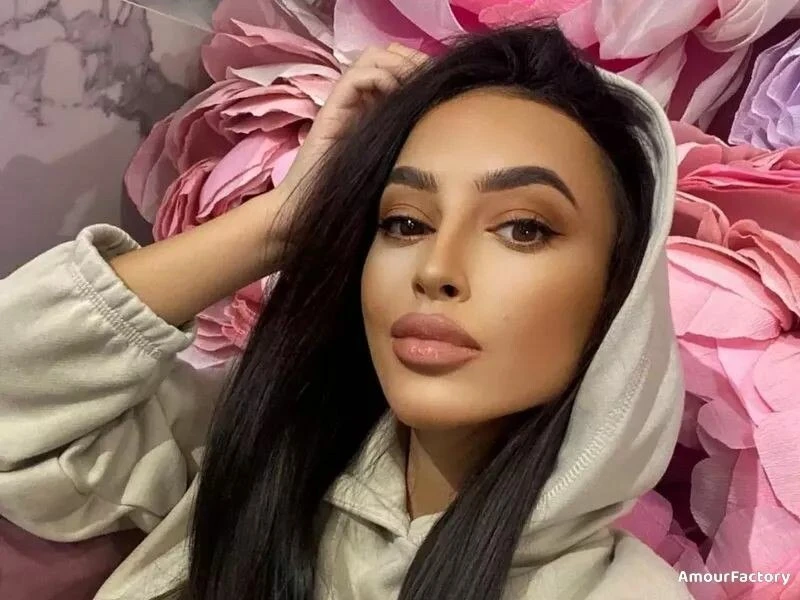 Maja Profile image 2