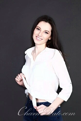 Elena Profile image 1