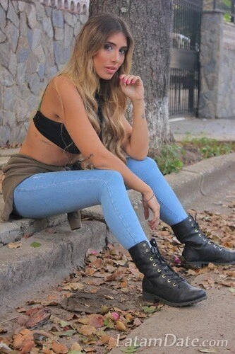 Valentina Profile image 2