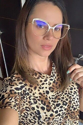 Gabriela Profile image 3