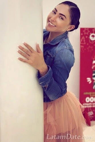 Daniela Profile image 1