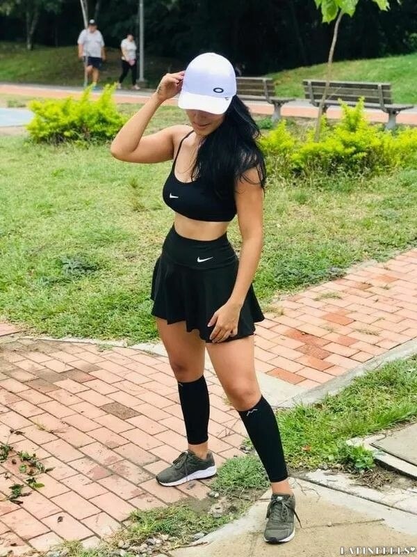 Viviana Profile image 6