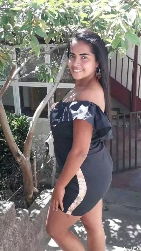 Lorehika Profile image 6