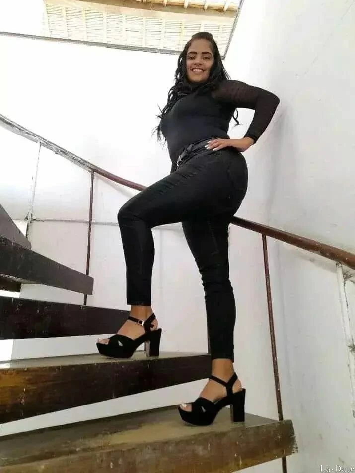 Lorehika Profile image 4