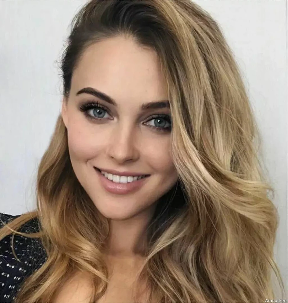 Dina Ines Profile image 3