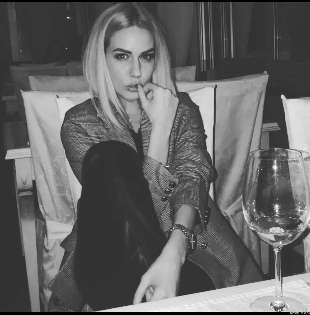 Dariia Profile image 1