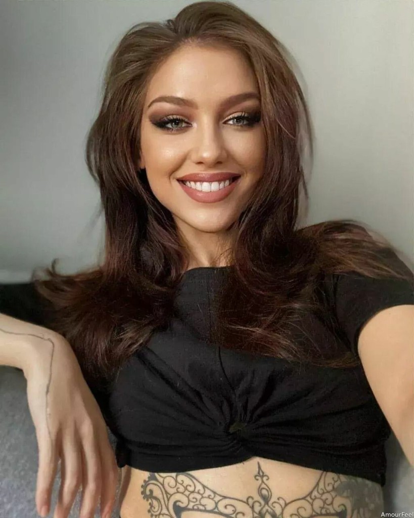 Anna Profile image 5