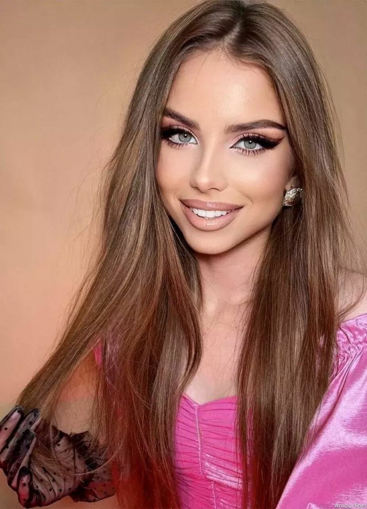 Karina Profile image 5