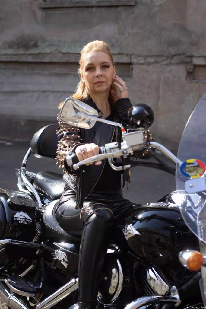 Valeriya Profile image 1