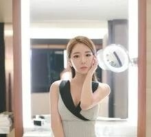 Sophie Profile image 2