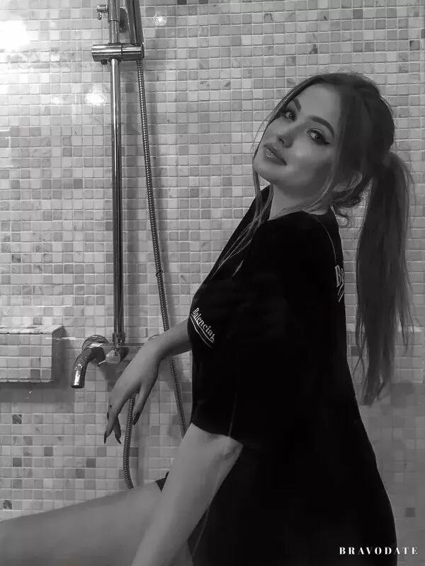 Anna Profile image 2