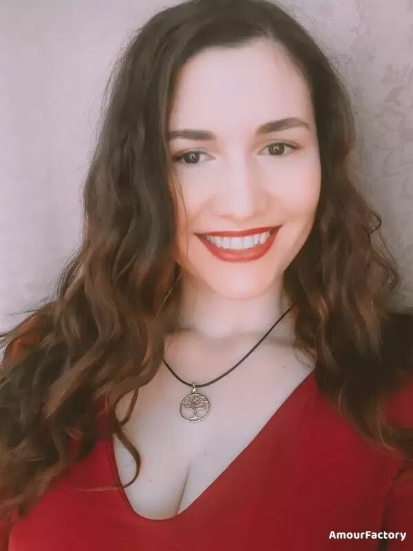 Liliia Profile image 2