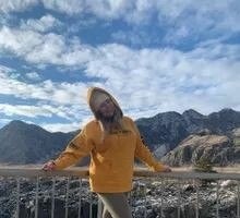 Escarly Profile image 2