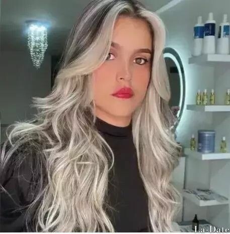 Amanda Mayara Profile image 3