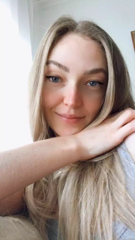 Maiara Profile image 4