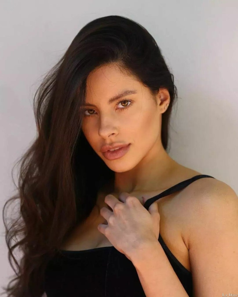 Sheila Profile image 5