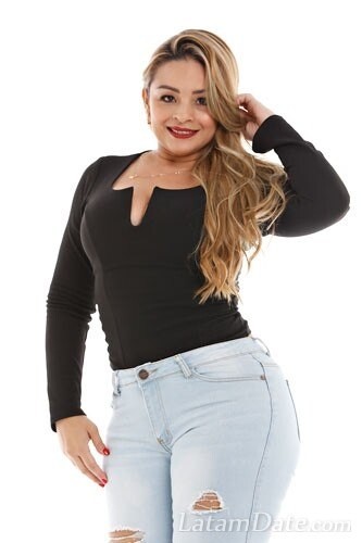 LAURA Profile image 1