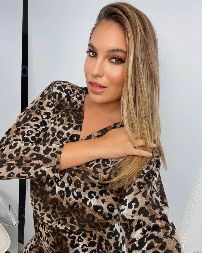 Eliana Profile image 3