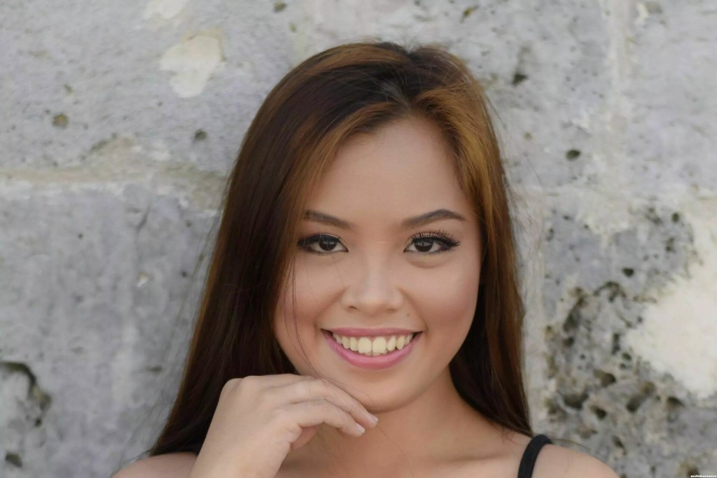 Jenefer Profile image 1