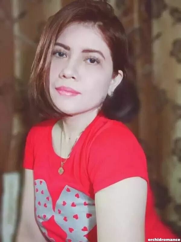 Veronica Profile image 3